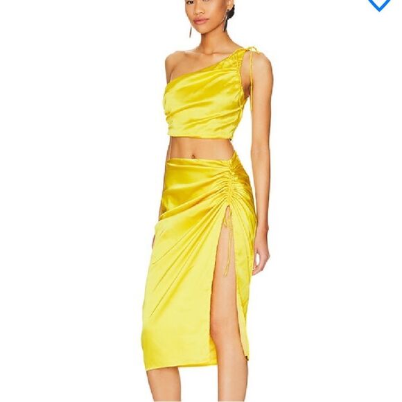 Superdown kristy ruched skirt set Yellow Dress satin two piece top Revolve XS - Picture 4 of 11